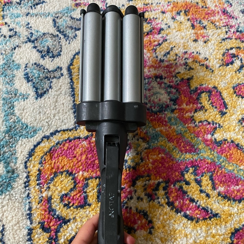 Revlon hair waver